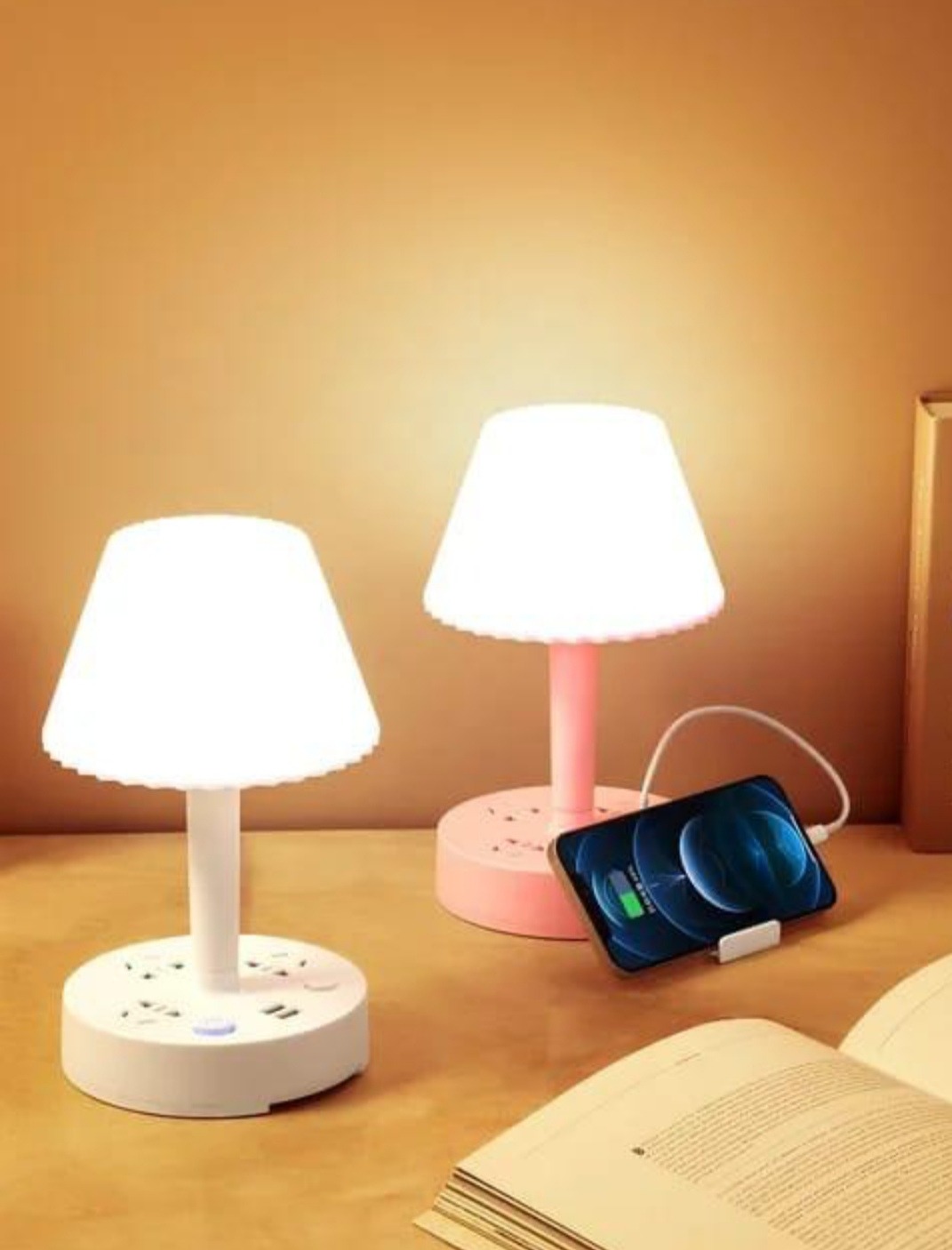 Velador con toma corriente y usb